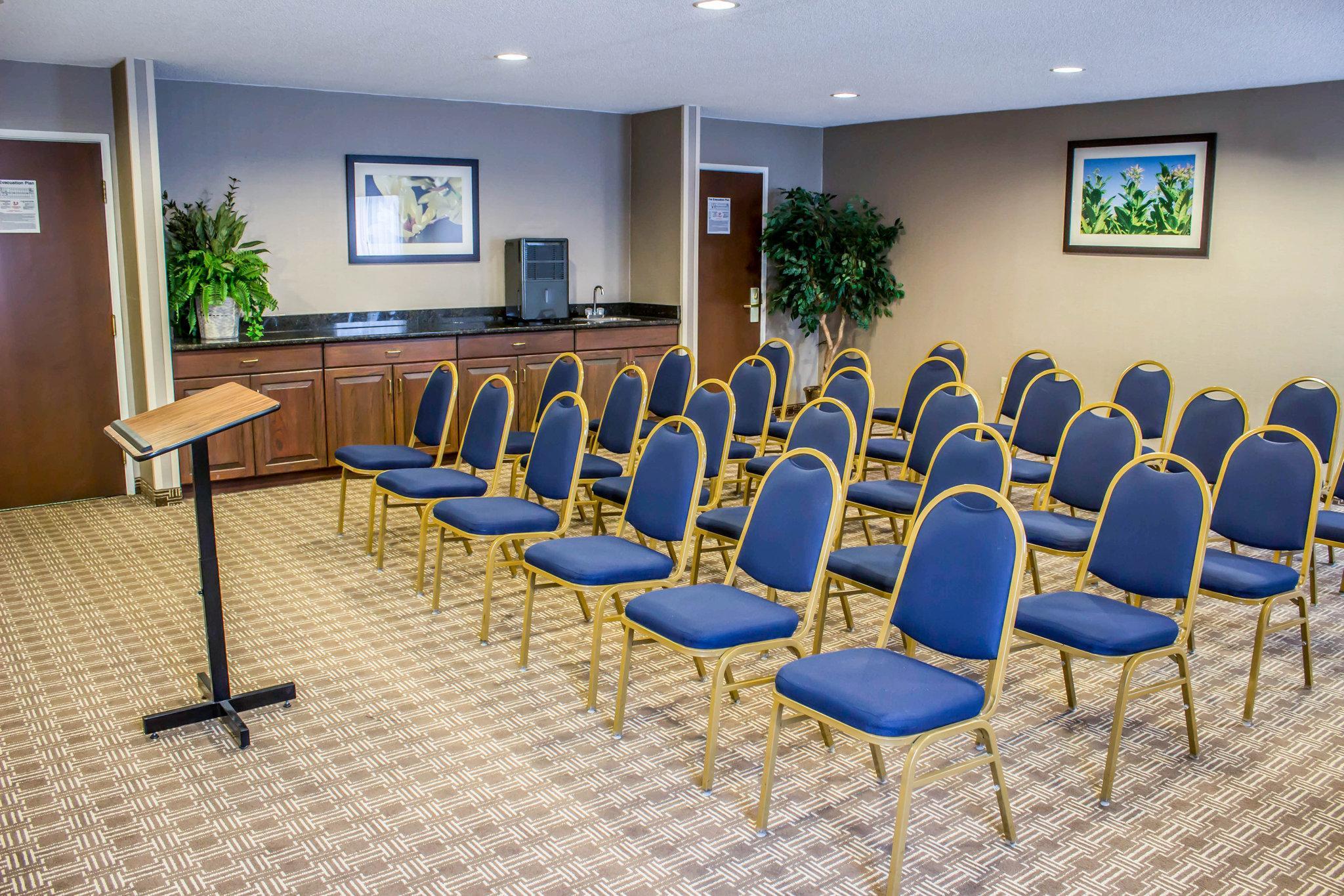 Comfort Inn Clinton Ngoại thất bức ảnh
